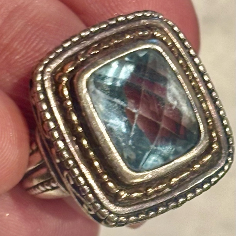 .925 sterling silver with 14k yellow gold accent blue topaz ring size 7